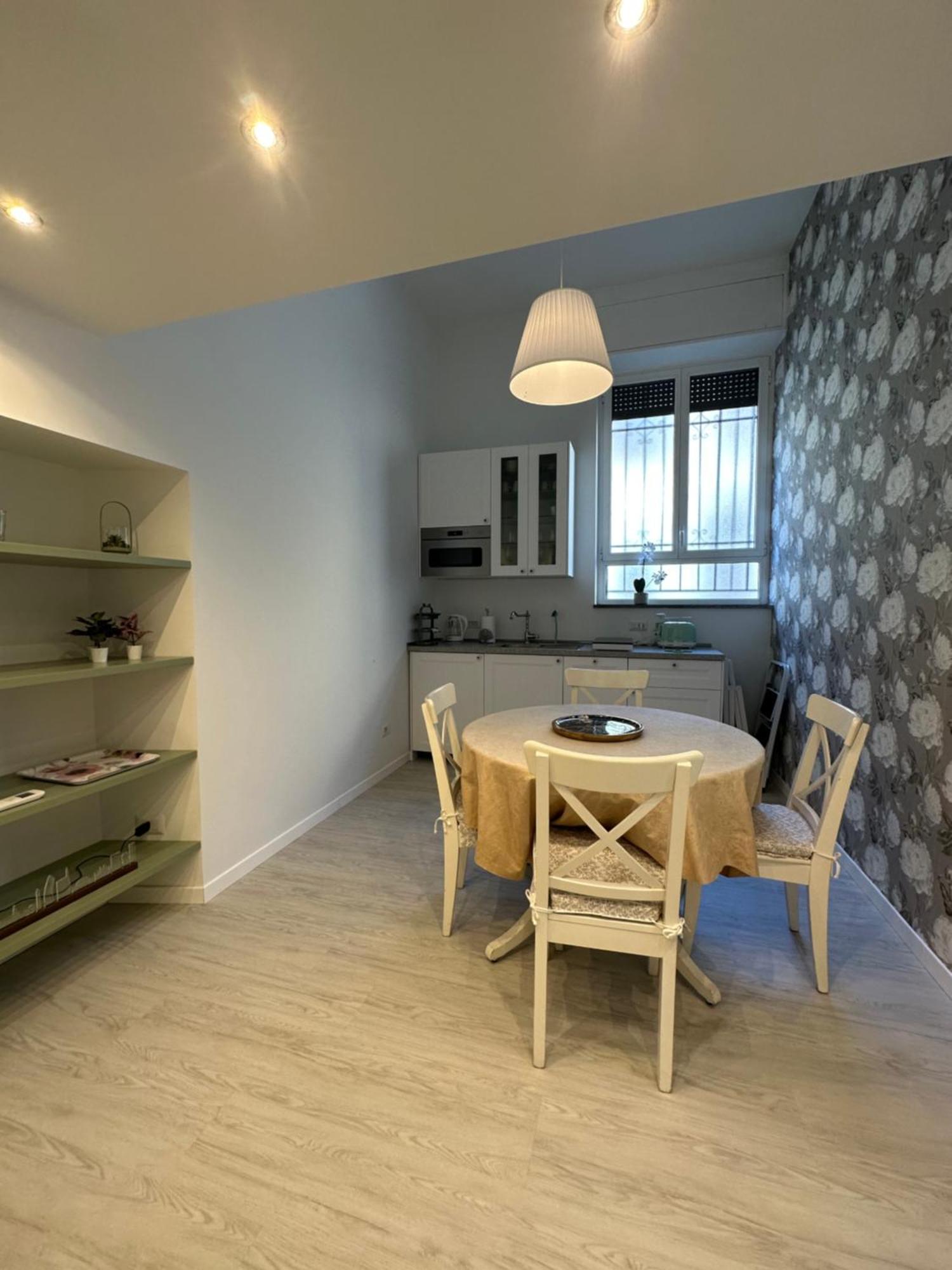 Flowers, A Cozy Suite In Milano Dış mekan fotoğraf