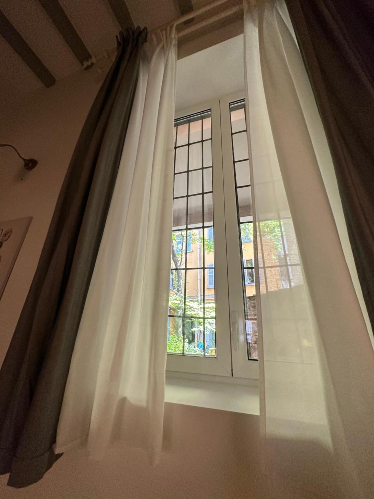 Flowers, A Cozy Suite In Milano Dış mekan fotoğraf